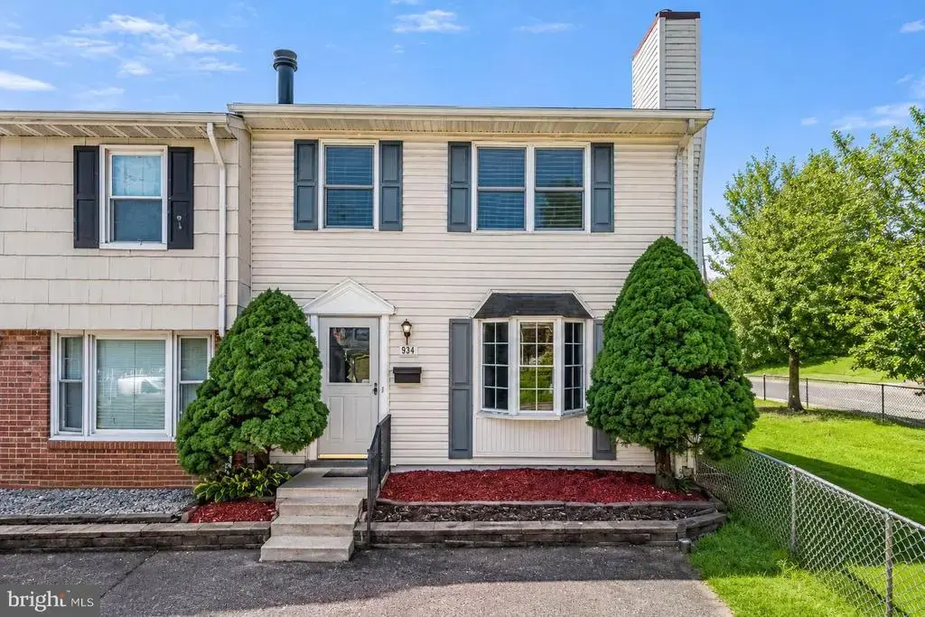 934 West St, LAUREL