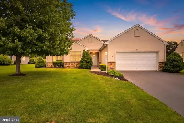 1456 Wheatfield Dr, York
