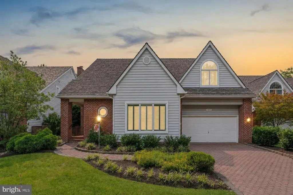 11210 Shadowmere Mews, COLUMBIA