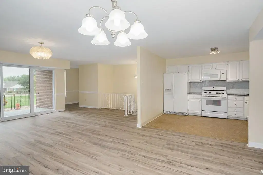 9505 Northeast Ave #b, PHILADELPHIA