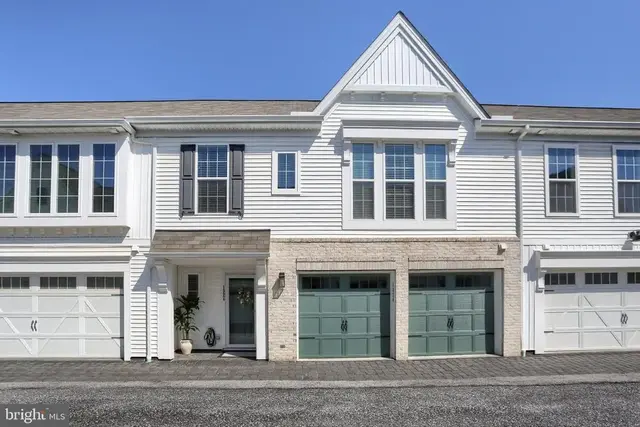 1324 Carnegie Way, Mechanicsburg