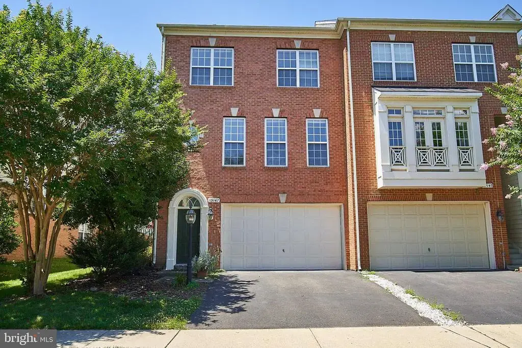 19147 Commonwealth Ter, LEESBURG