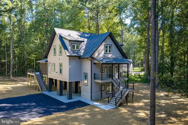 5398 White Hall Rd, Gloucester