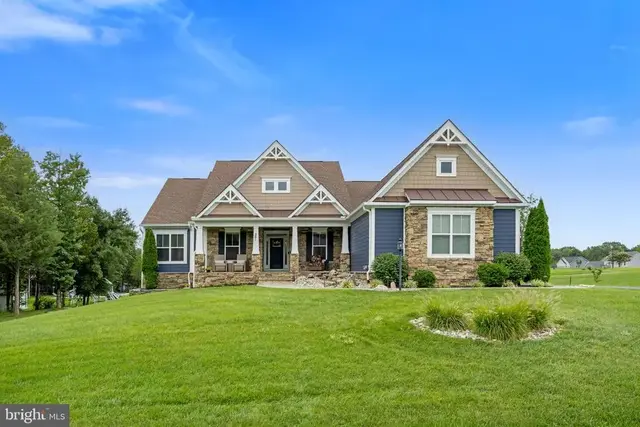 201 Saratoga Woods Ln, Stafford