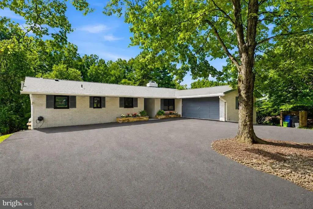 13709 Mills Ave, SILVER SPRING
