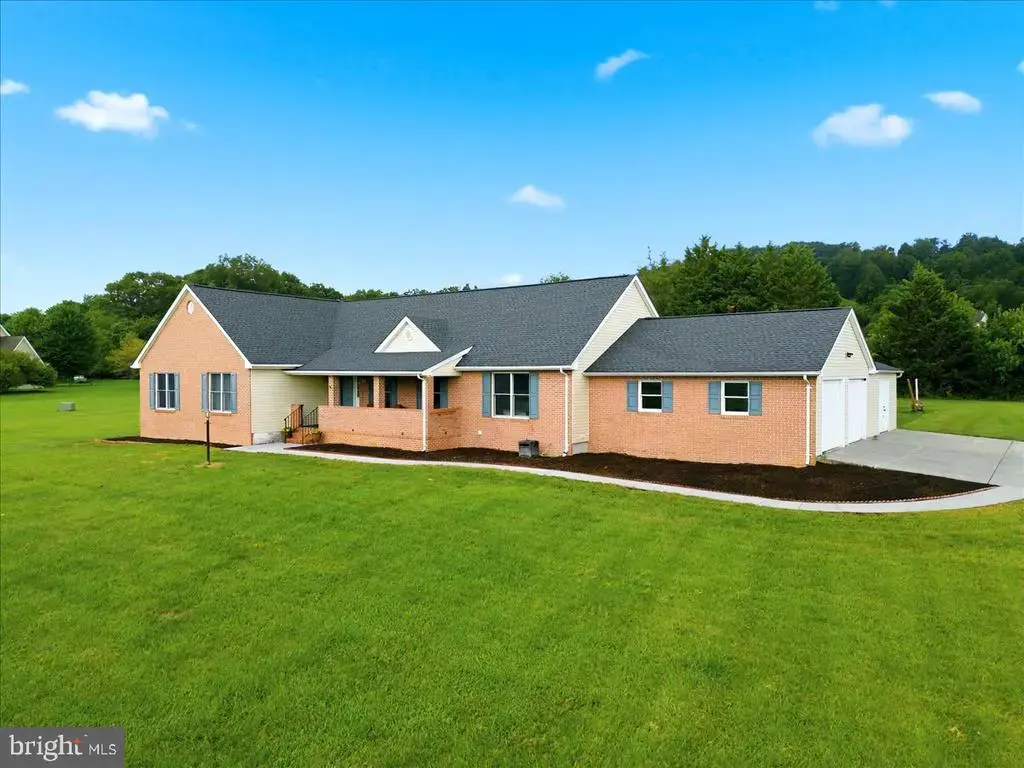 217 Ashland Dr, WINCHESTER