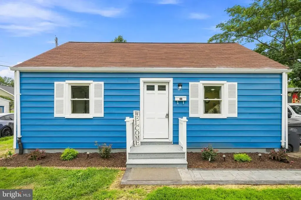 3007 Elmwood Dr, ALEXANDRIA