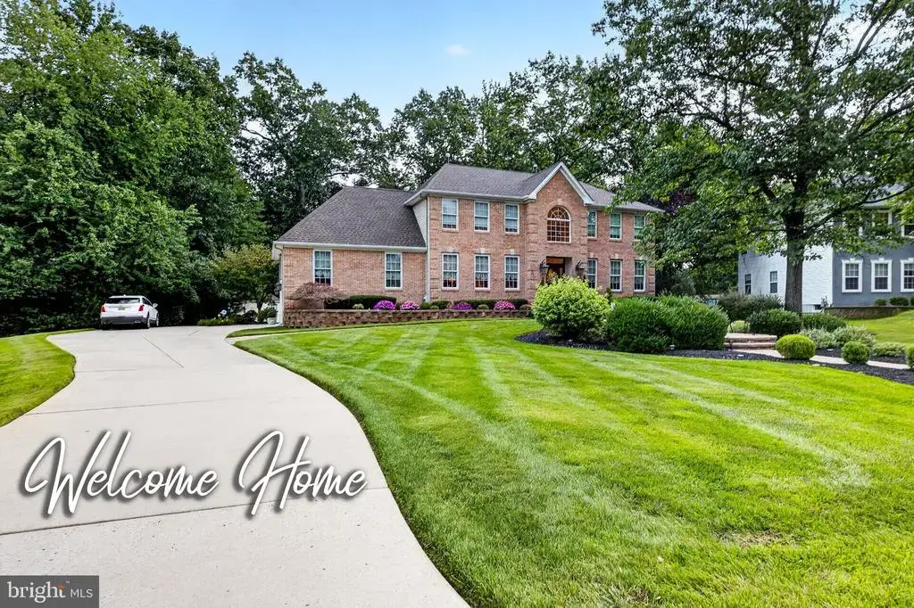 8 Oak Ridge Ln, SEWELL