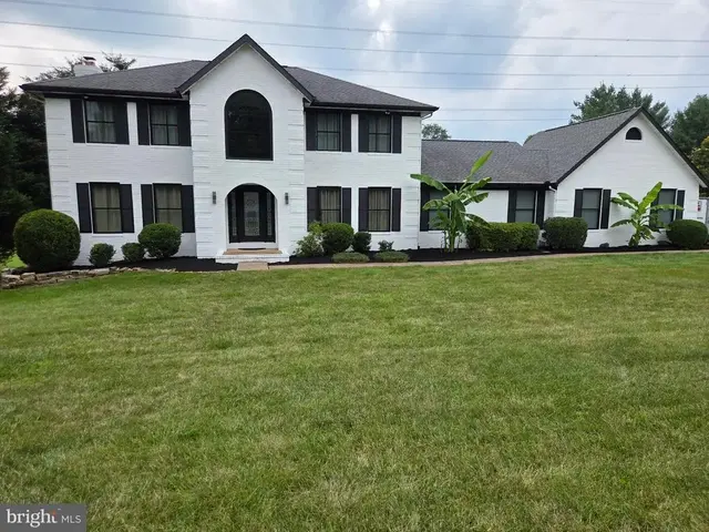 4 Celebrie Ct, Kingsville