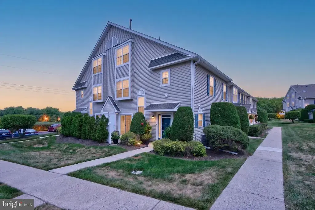 1512 Carol Ct, JAMISON