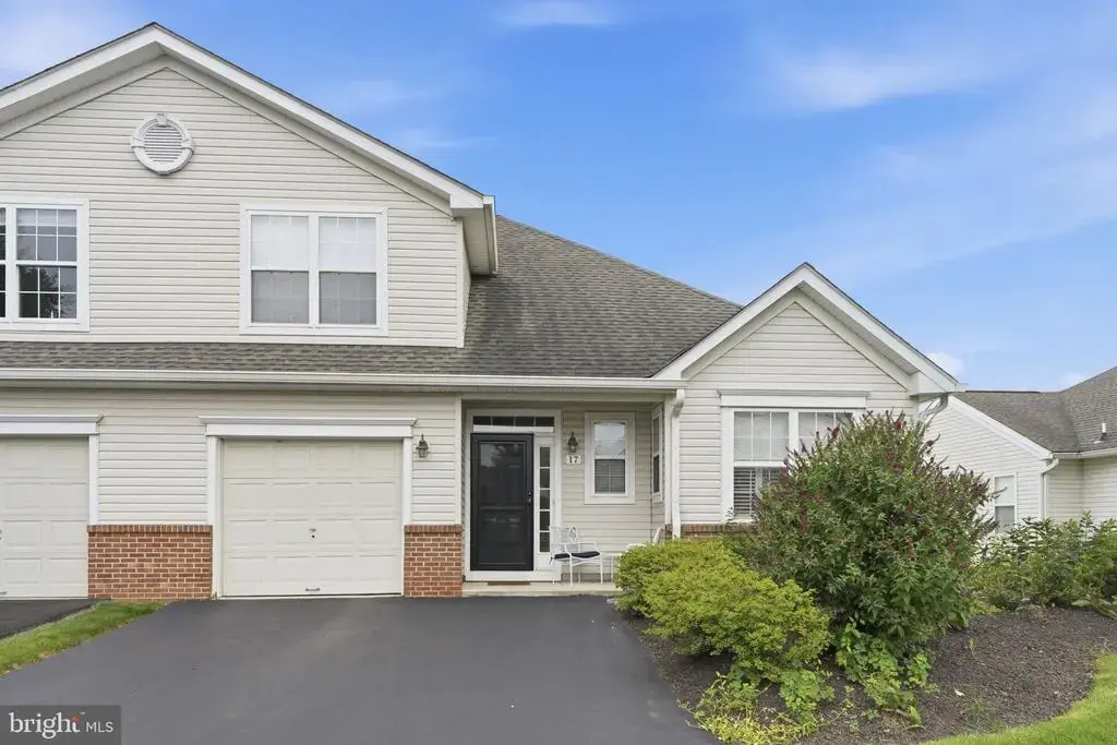 17 Lady Slipper Ln, LANGHORNE