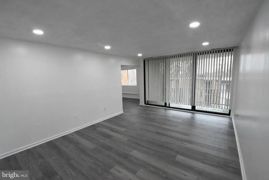 8459 Greenbelt Rd #201, GREENBELT