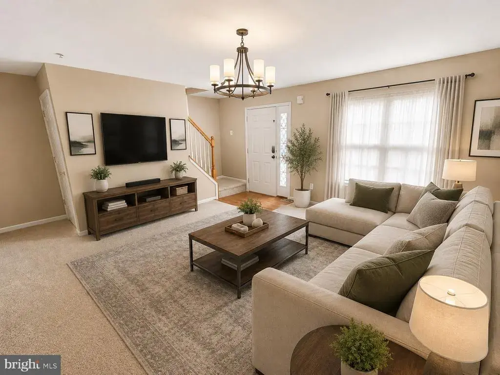 2017 Creekside Ct #36, WARRINGTON