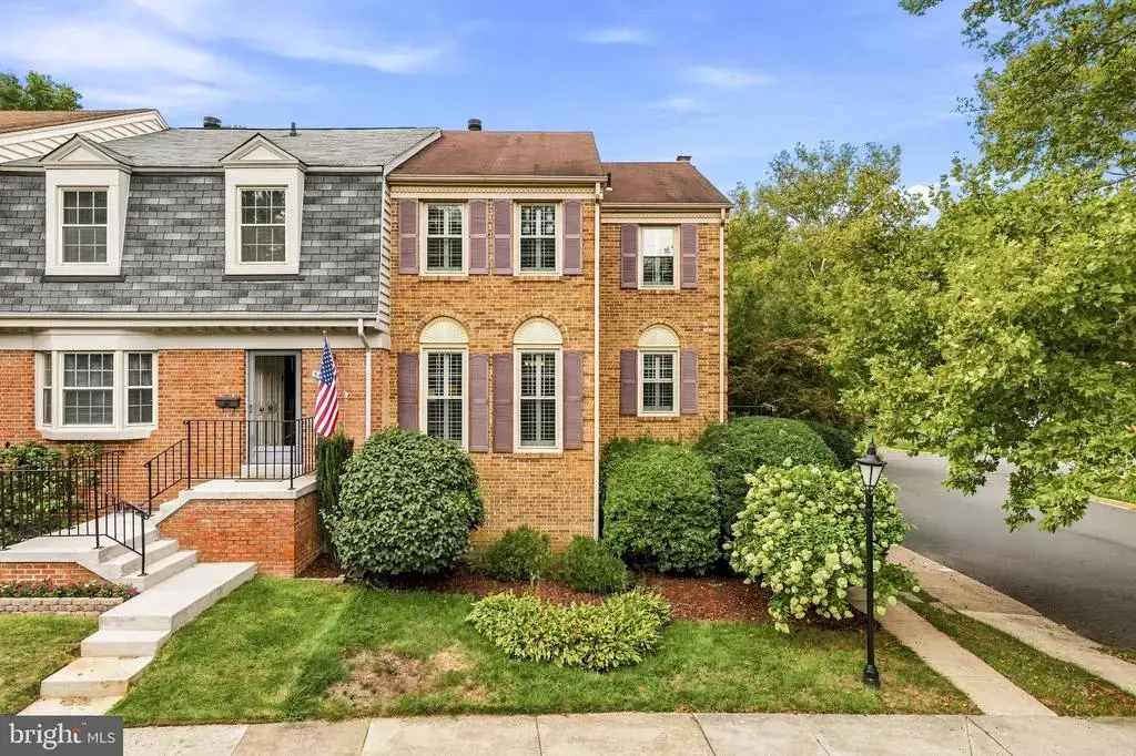 5459 Cheshire Meadows Way, FAIRFAX