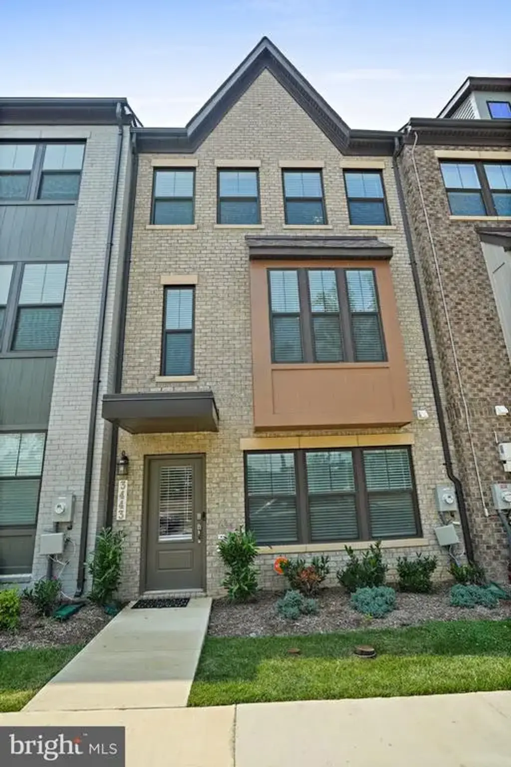 3443 Carnaby St, HYATTSVILLE