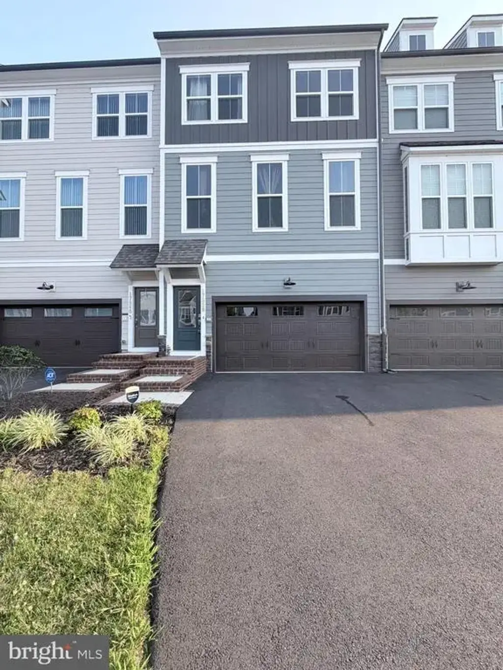 17958 Woods Overlook Dr, DUMFRIES