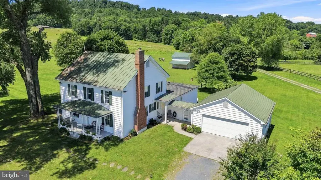 394 Old Baltimore Rd, WINCHESTER