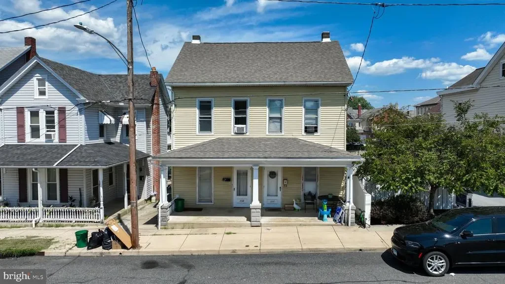 111 W Franklin St, EPHRATA