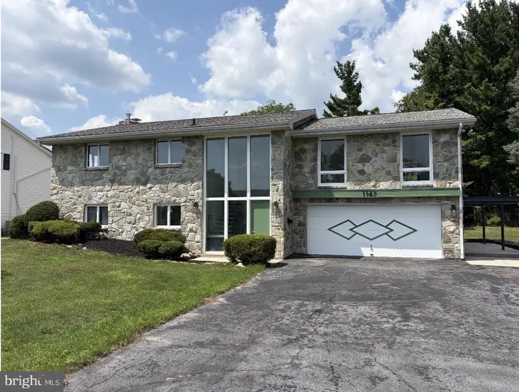 1147 Cedar Crest Dr, LEBANON