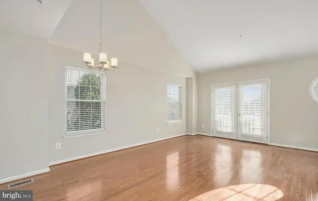 20433 Alderleaf Ter, ASHBURN