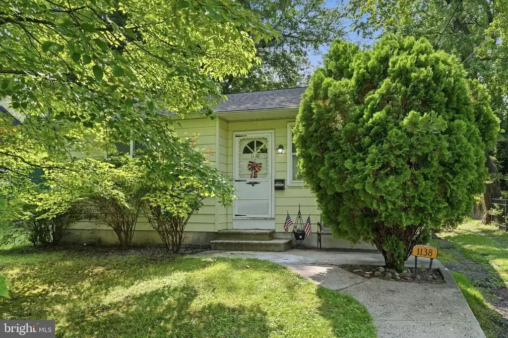 1138 Sunset Ln, BENSALEM