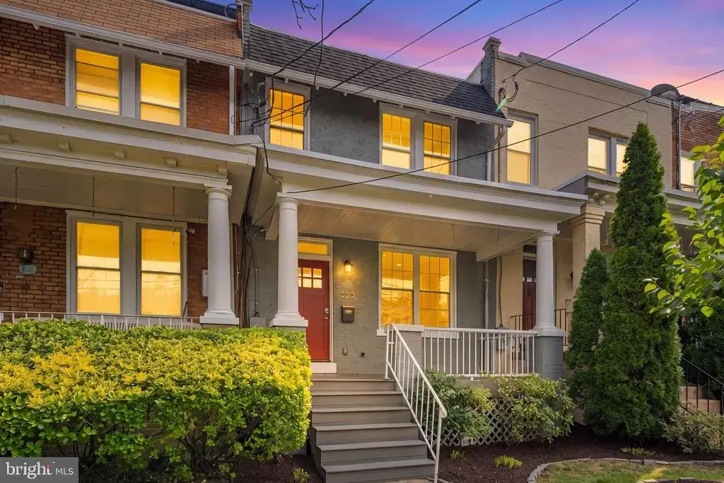 629 Franklin St Ne, WASHINGTON