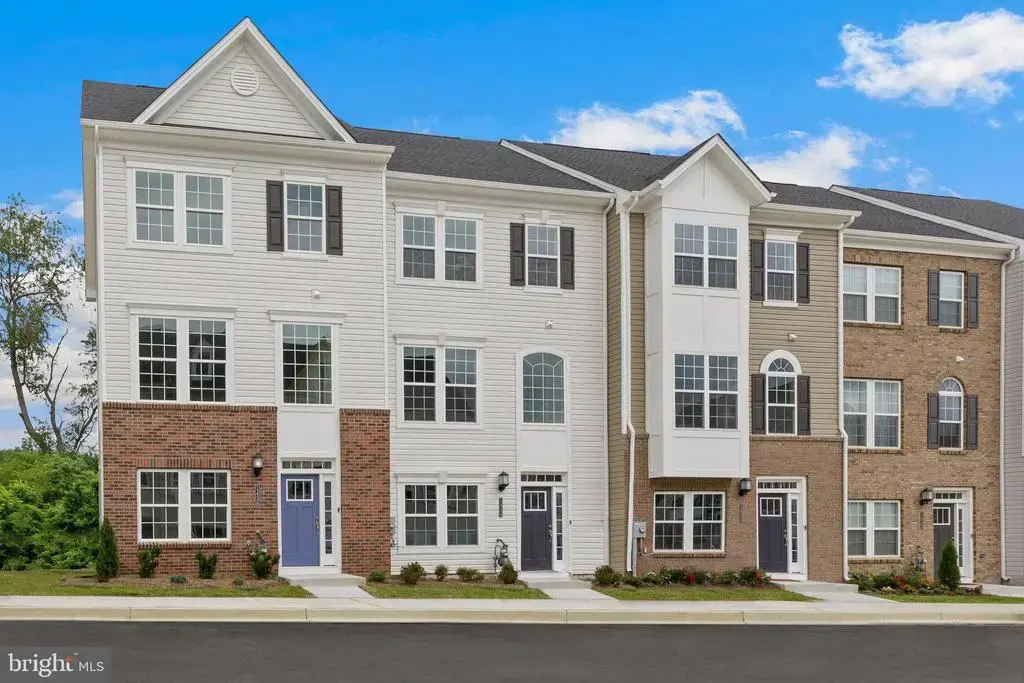 1436 Clingmans Dome Dr, FREDERICK