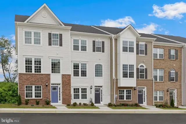 1436 Clingmans Dome Dr, Frederick