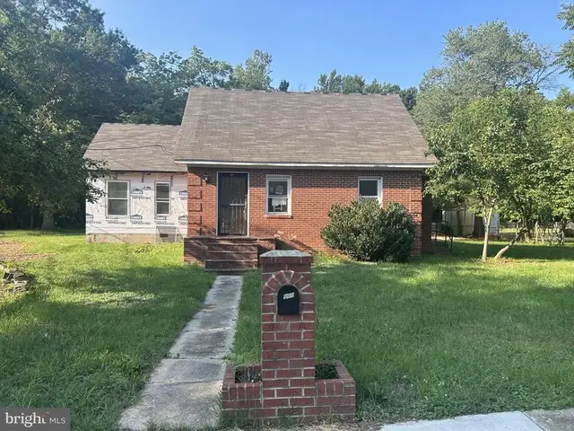 6600 Woodland Rd, Morningside