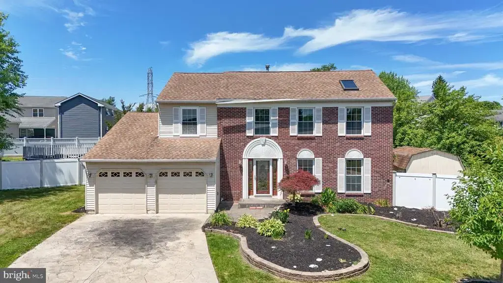 1218 Primrose Ct, BENSALEM