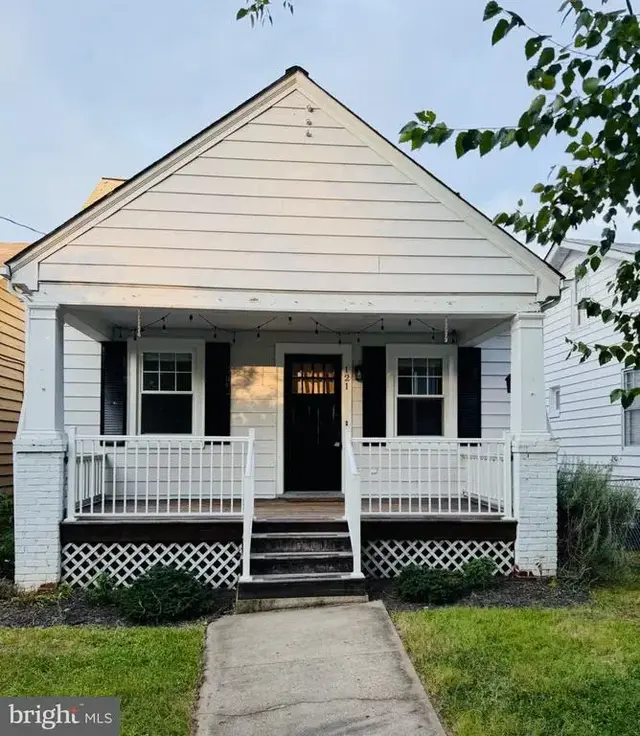 121 W 30th St, Richmond