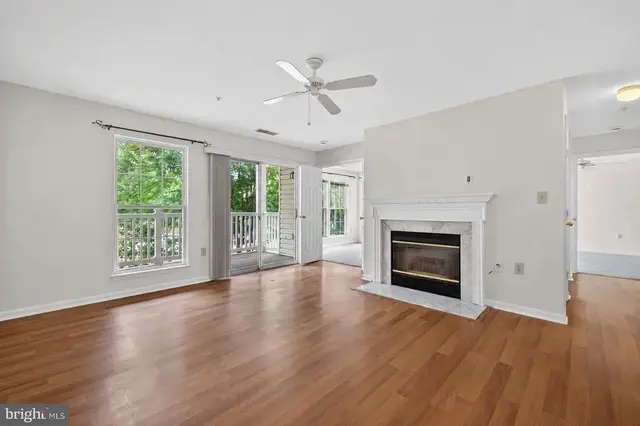 3109 River Bend Ct #d201, Laurel