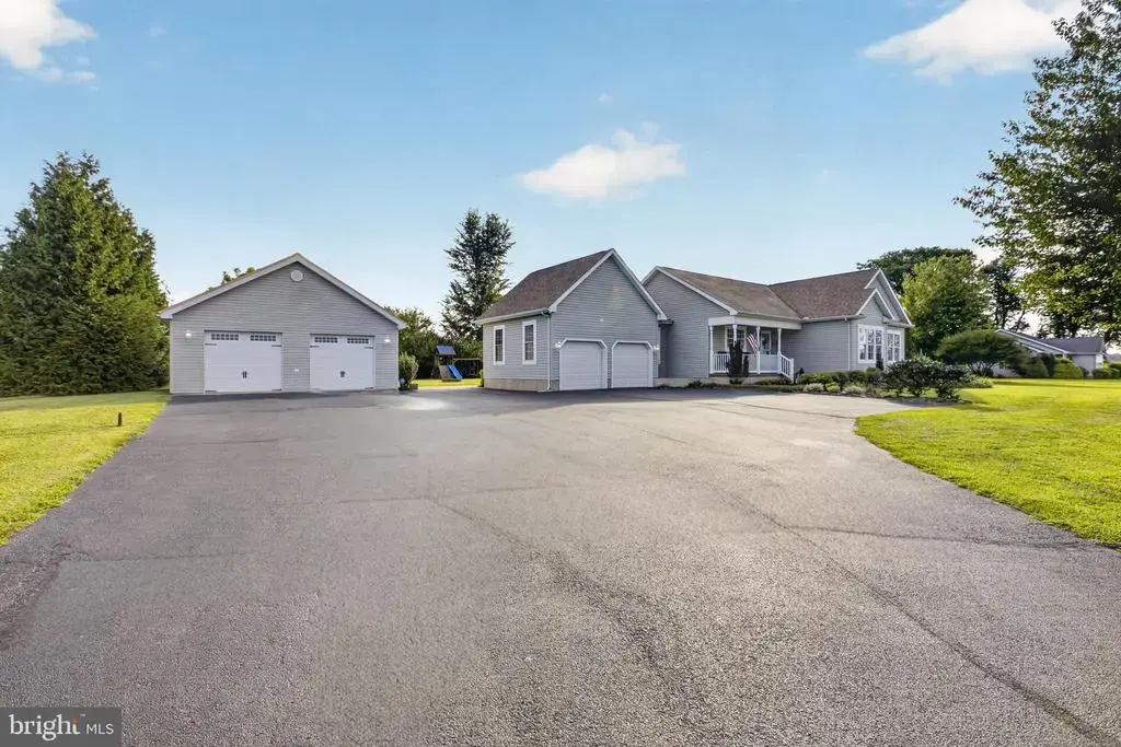 1673 Canterbury Rd, MILFORD