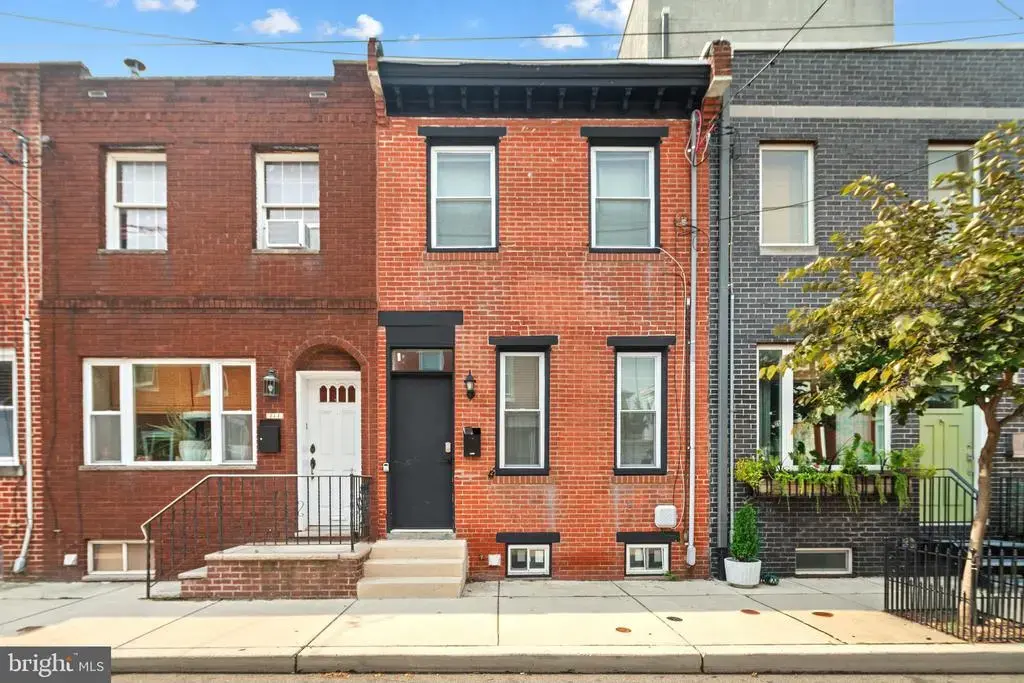 246 Watkins St, PHILADELPHIA