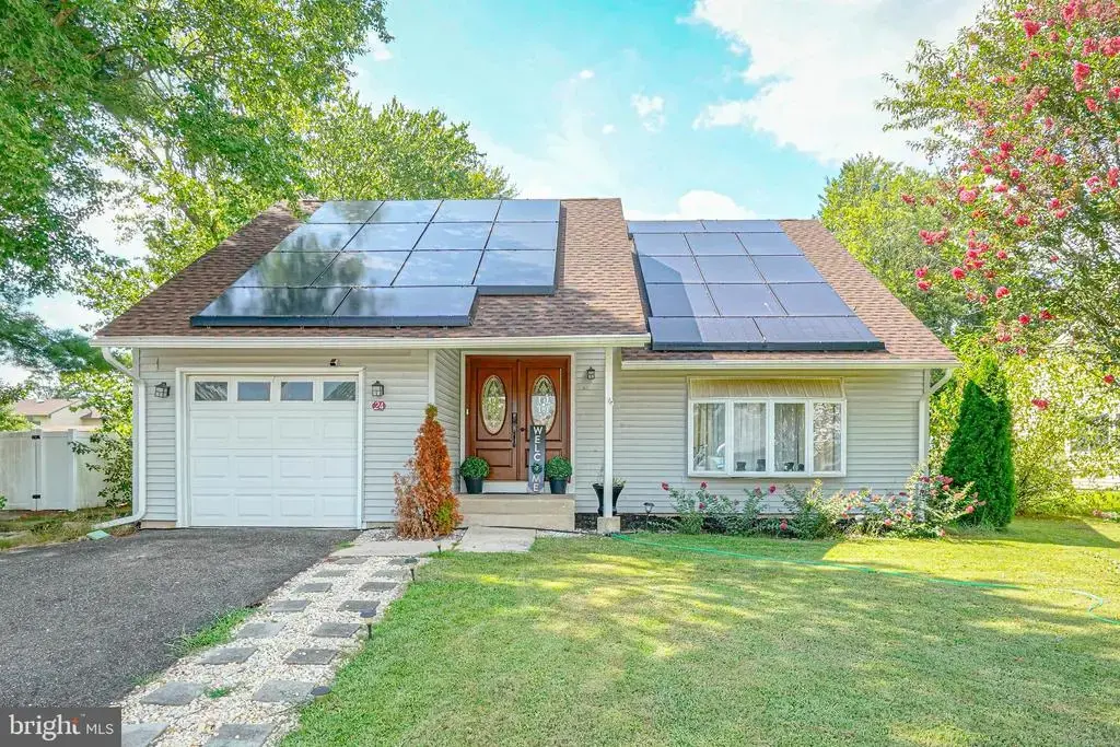 24 Peachton Ln, SICKLERVILLE