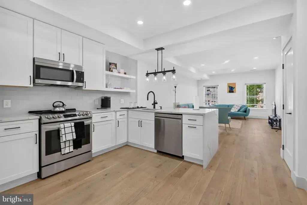 927 Kennedy St Nw #304, WASHINGTON