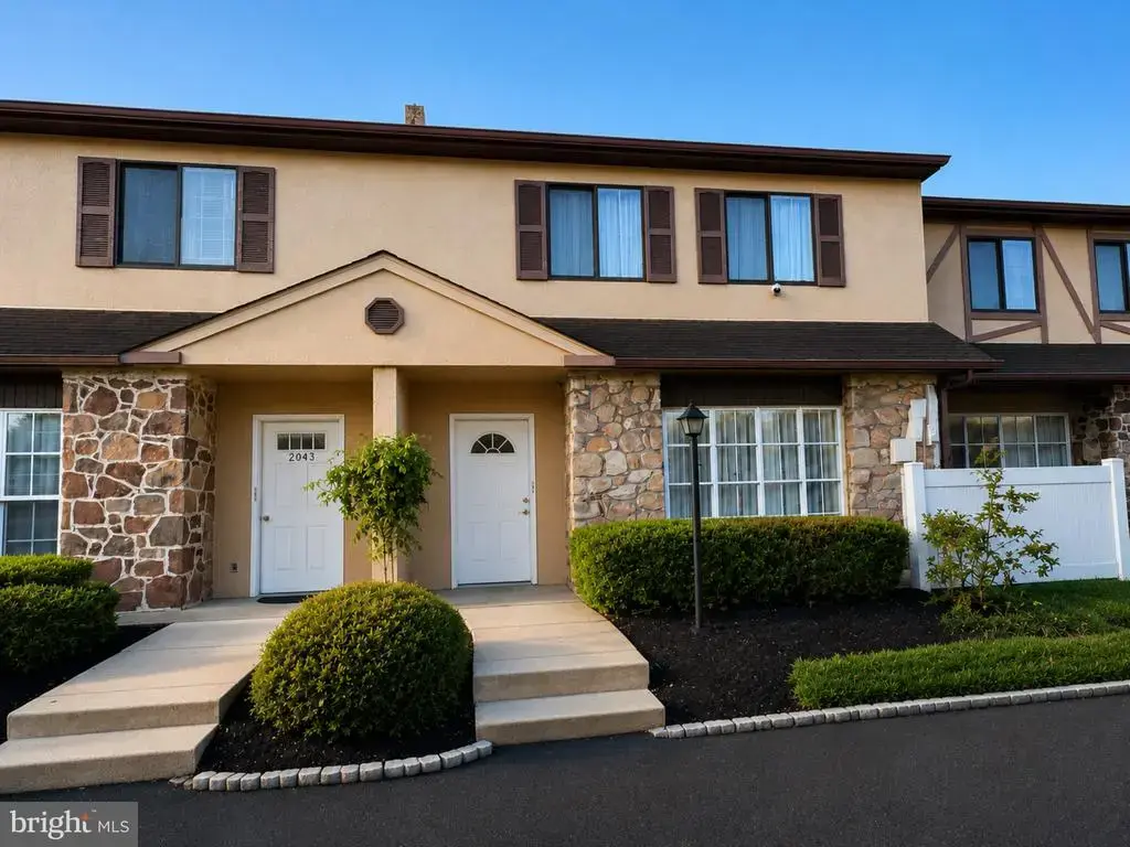 2041 Jason Dr #2nd Floor, HUNTINGDON VALLEY