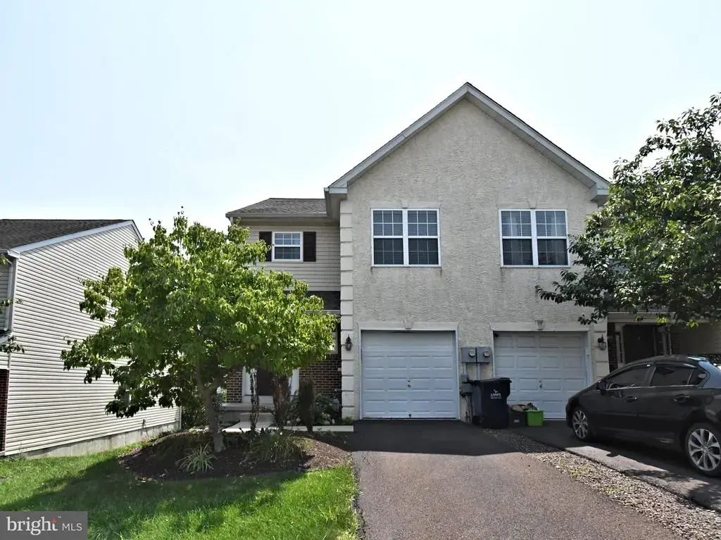 1028 Balley Dr, PHOENIXVILLE