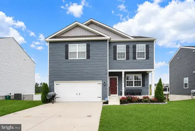 5303 Valley View Rd, Spring Grove
