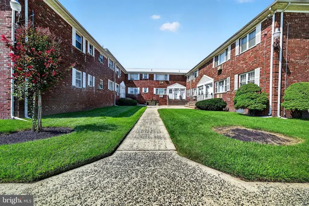 46 Gramercy Gdns #b, MIDDLESEX