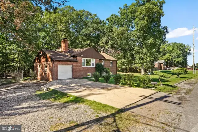 4421 Ridgecrest Dr, Suitland