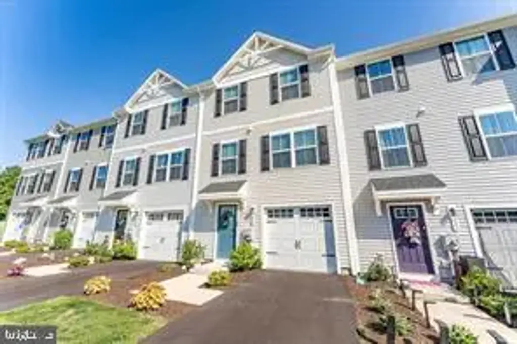 235 Hamilton Ln, COATESVILLE