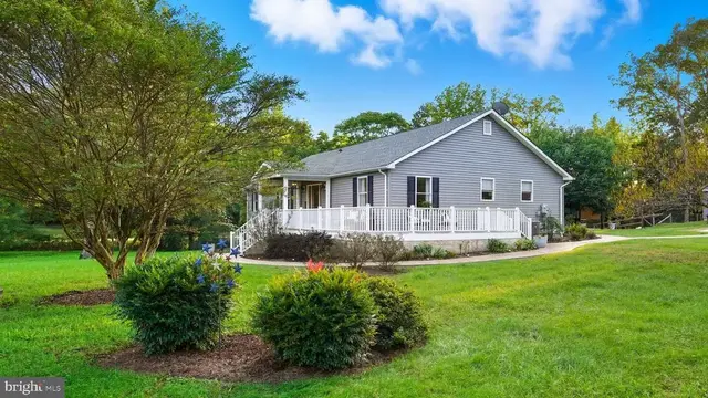 49 Dog Patch Ln, Stafford