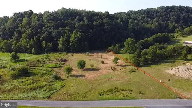 144 Naked Creek Hollow Road, Weyers Cave