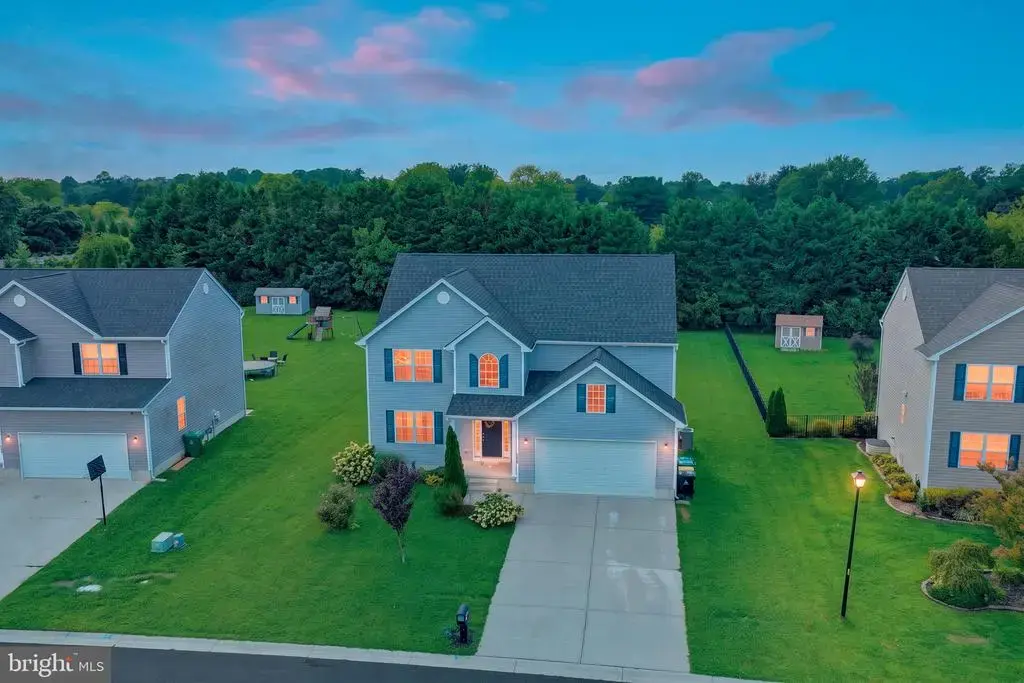 385 W Birdie Ln, MAGNOLIA