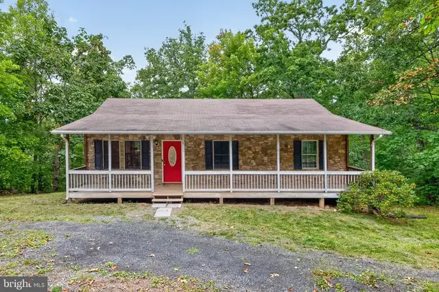 152 Deer Place Ct, Strasburg