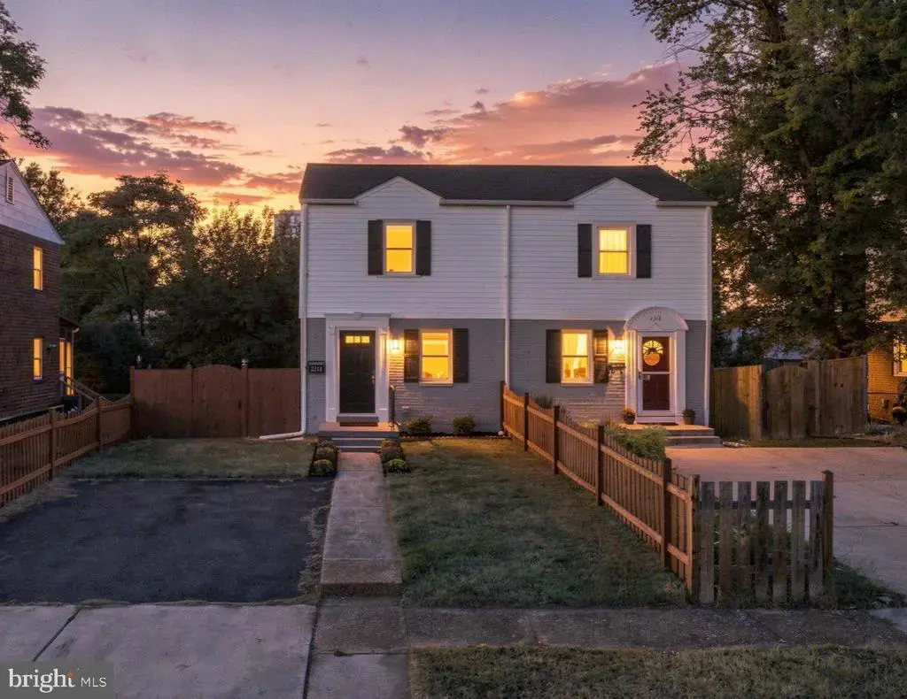 2314 Victory Dr, ALEXANDRIA