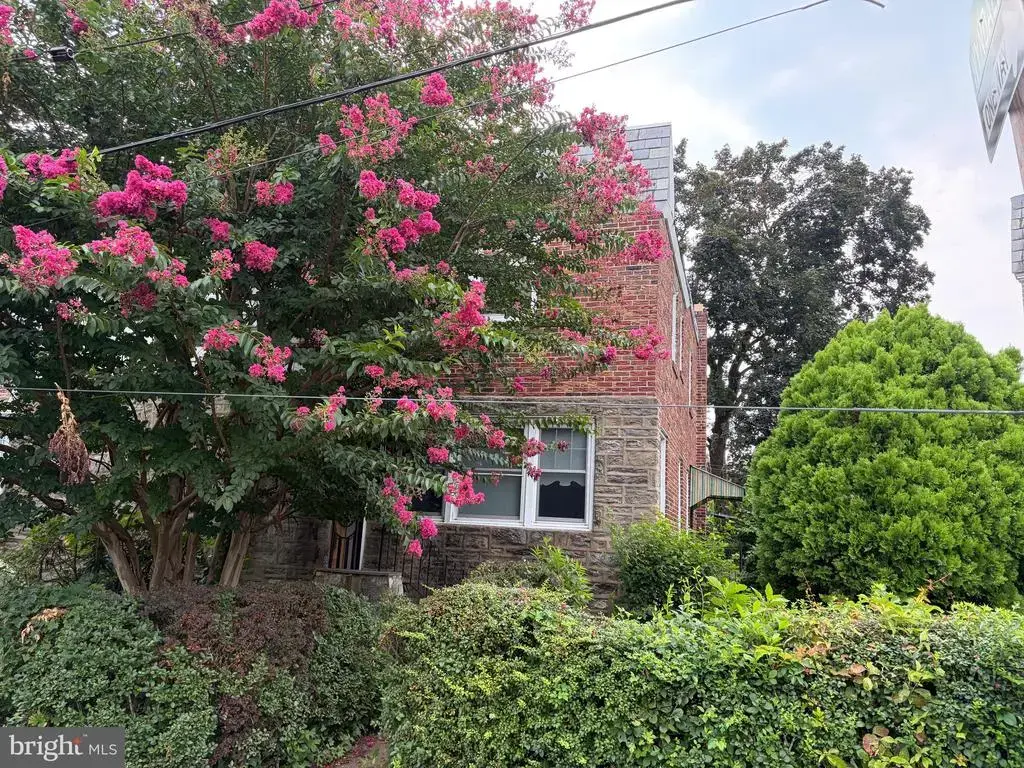 2105 Parkwyn Rd, PHILADELPHIA