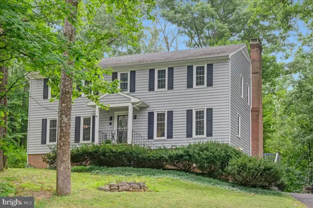 158 Old Forest Cir, WINCHESTER