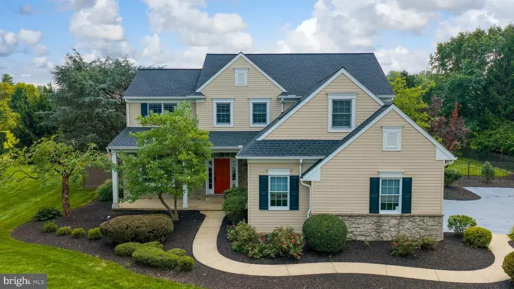 2282 Porter Way, LANCASTER